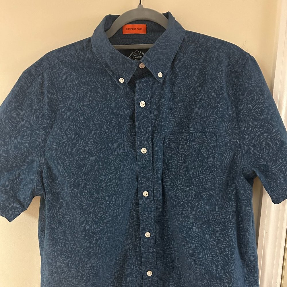 St. John's Bay Button Down Short Sleeve Men’s Shirt